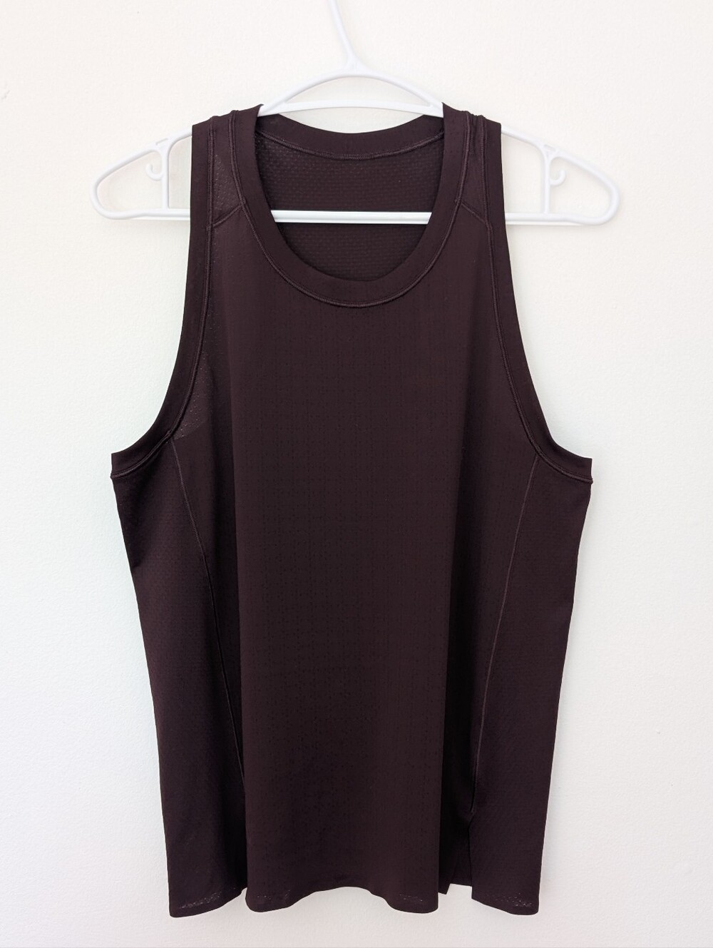 LULULEMON Fast and Free Singlet Mesh Tank Top Plum Burgundy Running Small Medium